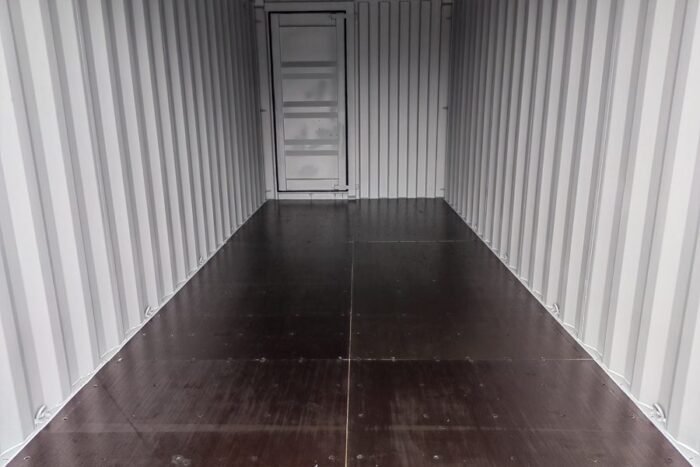 CONTENEDOR NUEVO DE TRES PUERTAS DE 20 PIES - Imagen 8
