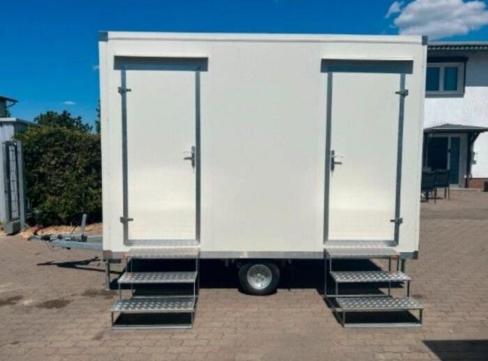Remolque sanitario autónomo con tanque de 700 litros - Imagen 2